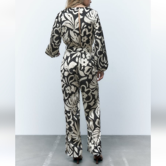 ZARA * SATIN LONG PRINT JUMPSUIT - Picture 2 of 11